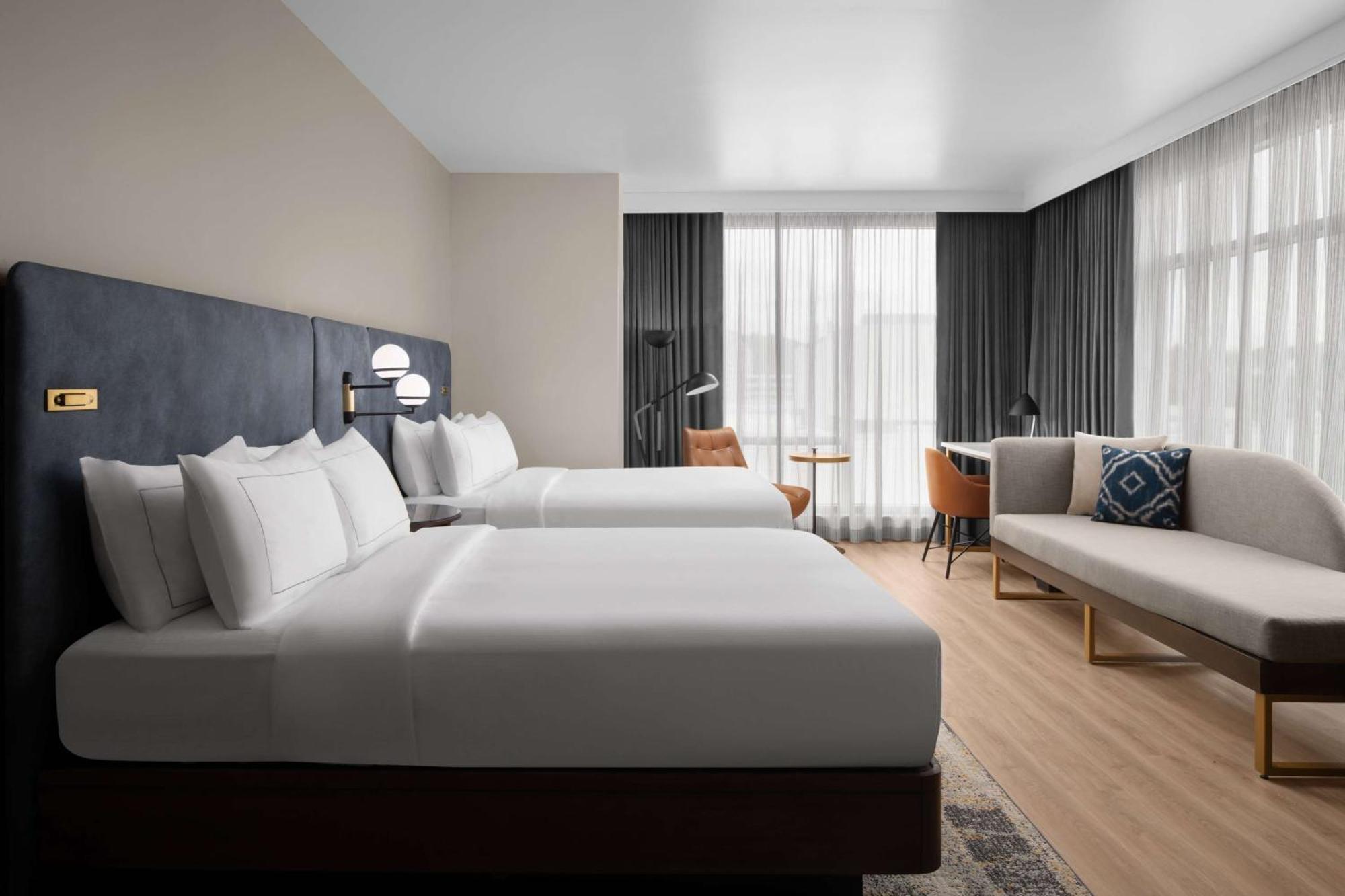 Hotel West & Main Conshohocken, Tapestry Collection Hilton Экстерьер фото